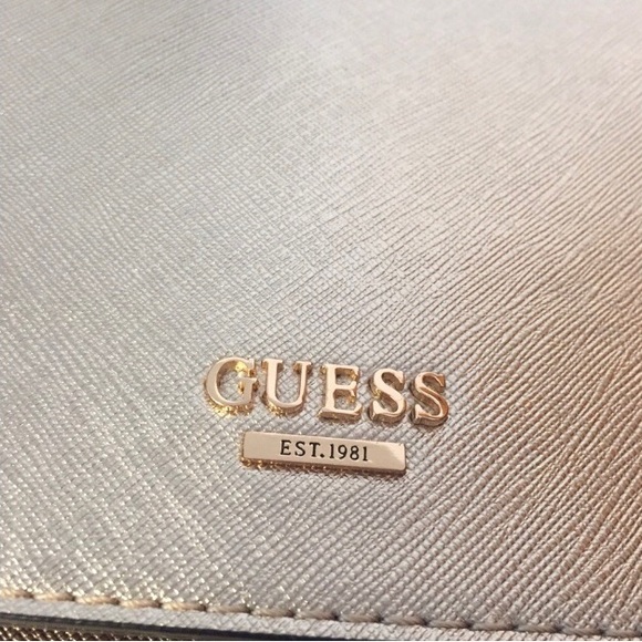 Guess Rose Gold Handbag Like New - Picture 6 of 6